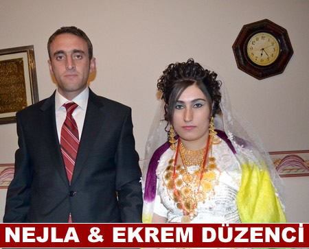 Hakkari'nin Yüksekova ilçesinde 08-09-10.2011 Ekim Dünya evine giren bazı çiftlerimizi sizler için sayfamıza taşıdık. Yüksekova Güncel ailesi olarak tüm çiftlerimize mutluluklar dileriz.