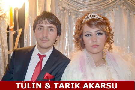 Hakkari'nin Yüksekova ilçesinde 15-16-10.2011 Ekim Dünya evine giren bazı çiftlerimizi sizler için sayfamıza taşıdık. Yüksekova Güncel ailesi olarak tüm çiftlerimize mutluluklar dileriz.