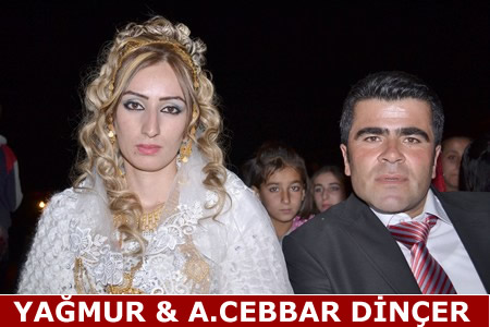 Hakkari'nin Yüksekova ilçesinde 15-16-10.2011 Ekim Dünya evine giren bazı çiftlerimizi sizler için sayfamıza taşıdık. Yüksekova Güncel ailesi olarak tüm çiftlerimize mutluluklar dileriz.