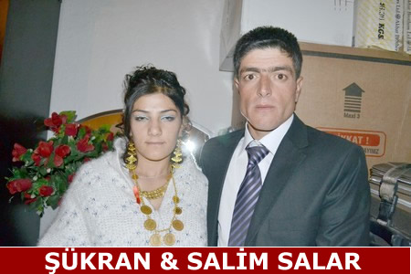 Hakkari'nin Yüksekova ilçesinde 15-16-10.2011 Ekim Dünya evine giren bazı çiftlerimizi sizler için sayfamıza taşıdık. Yüksekova Güncel ailesi olarak tüm çiftlerimize mutluluklar dileriz.