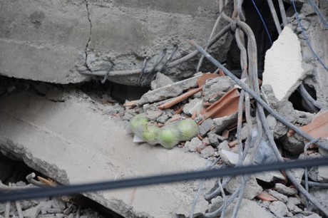 Deprem bölgesinde sabah saatleri 
