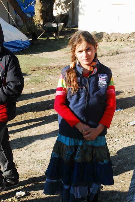 Deprem bölgesinde çocuk kareleri 