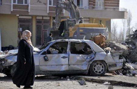 Depremin üzerinden 1 ay geçti ama acısı geçmedi 