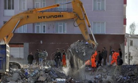 Depremin üzerinden 1 ay geçti ama acısı geçmedi 