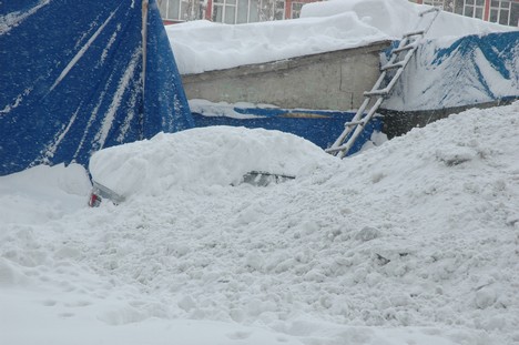 Yüksekova Kar Altında