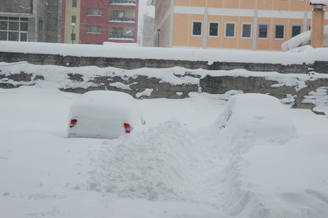 Yüksekova Kar Altında