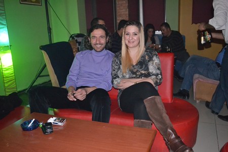 Hakkarinin Yüksekova ilçesinde 24 Kasım Öğretmenler günü dolayısıyla düzenlenen programda halay çekerek gönüllerince eğlendiler.