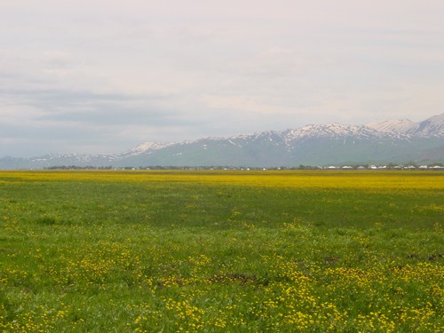 Yüksekova Ovasından Doyumsuz Manzaralar