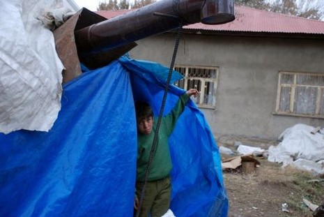Vanda Gönüllülerin Kurduğu Çadır Kentten Görüntüler./ Bianet