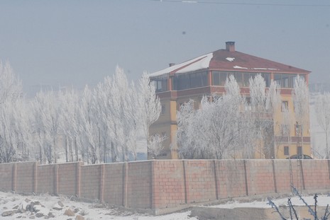 Yüksekova'da kış resimleri Yaşar Kaplan'ın objektiflerinden kareler