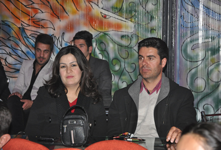 Hakkari'nin Yüksekova ilçesinde Boğaziçi Dershanesi öğrencileri, düzenledikleri etkinlikte stres attı.