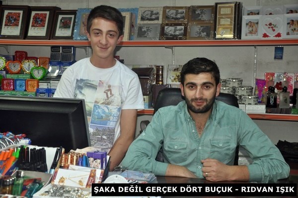 Tüm halkımızın, esnaf ve tüccarımızın mübarek Ramazan Bayramını kutlar, ülkemizde ve dünyada savaştan, eşitsizlikten ve adaletsizlikten uzak günler temennisi ile huzura, kardeşliğe ve barışa vesile olmasını dilerim.