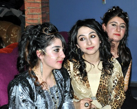 Yüksekova Lisesi Moral Gecesi