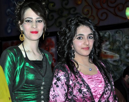 Yüksekova Lisesi Moral Gecesi