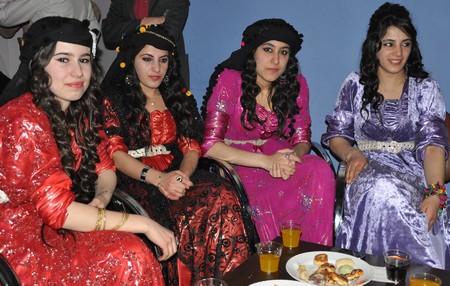 Yüksekova Lisesi Moral Gecesi