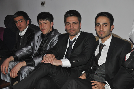 Hakkari'nin Yüksekova İlçesinde Özel Kanıt Dershanesi Öğrenciler Moral Depoladı.