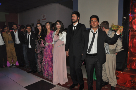 Hakkari'nin Yüksekova İlçesinde Özel Kanıt Dershanesi Öğrenciler Moral Depoladı.