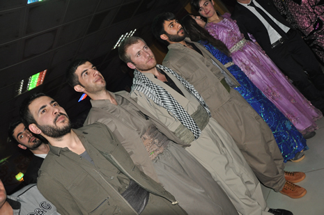 Hakkari'nin Yüksekova İlçesinde Özel Kanıt Dershanesi Öğrenciler Moral Depoladı.