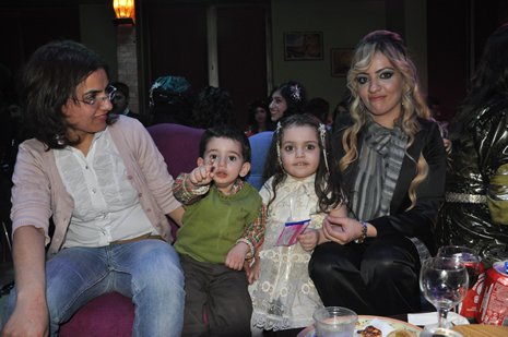 Hakkari'nin Yüksekova İlçesinde Özel Kanıt Dershanesi Öğrenciler Moral Depoladı.