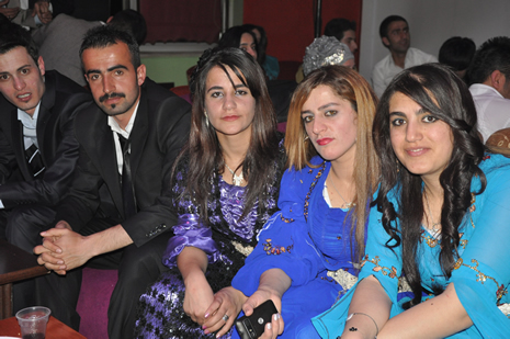 Hakkari'nin Yüksekova İlçesinde Özel Kanıt Dershanesi Öğrenciler Moral Depoladı.