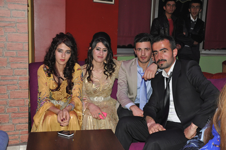 Hakkari'nin Yüksekova İlçesinde Özel Kanıt Dershanesi Öğrenciler Moral Depoladı.