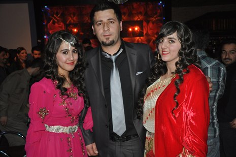 Hakkari'nin Yüksekova İlçesinde Özel Kanıt Dershanesi Öğrenciler Moral Depoladı.