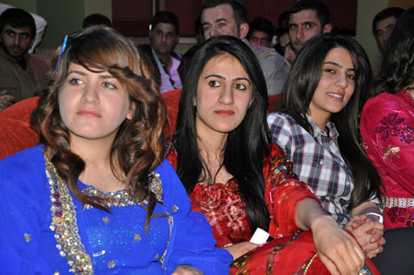 Deneyim Dershanesi Moral Gecesi