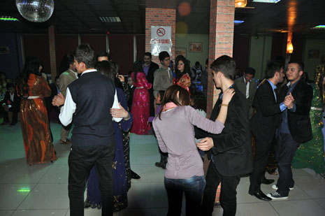 Deneyim Dershanesi Moral Gecesi