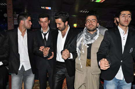 Deneyim Dershanesi Moral Gecesi