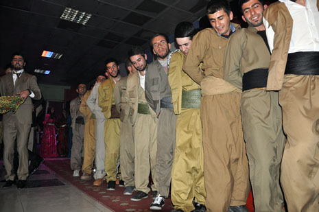 Deneyim Dershanesi Moral Gecesi