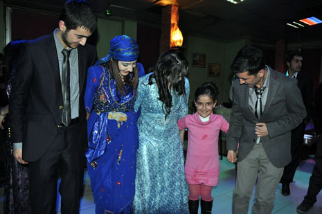 Deneyim Dershanesi Moral Gecesi