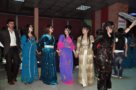 Deneyim Dershanesi Moral Gecesi