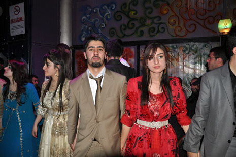 Deneyim Dershanesi Moral Gecesi