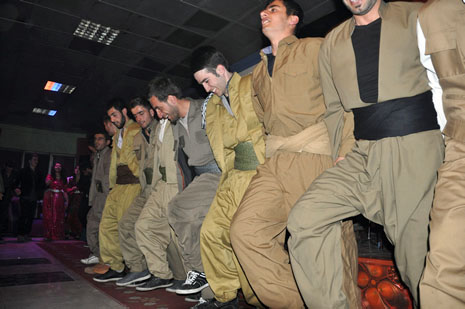 Deneyim Dershanesi Moral Gecesi