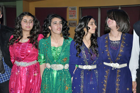 Deneyim Dershanesi Moral Gecesi