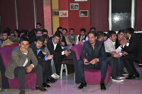 Deneyim Dershanesi Moral Gecesi