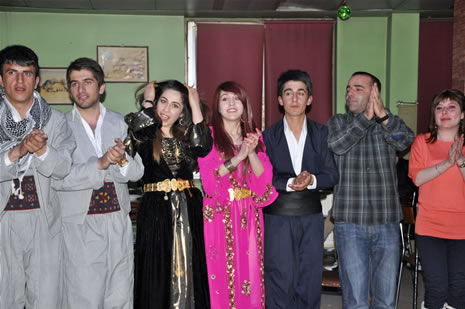 Hakkari'nin Yüksekova ilçesinde Atatürk Lisesi Öğrencileri Sınav öncesi Moral Gecesi Düzenledi. Fotoğraflar: Yaşar KAPLAN