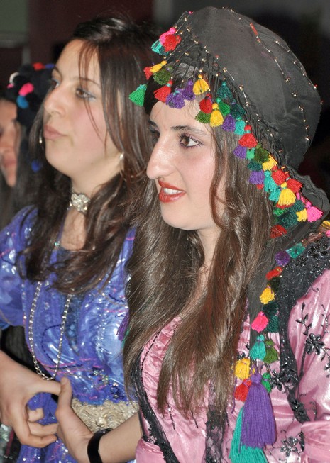 Hakkari'nin Yüksekova ilçesinde Atatürk Lisesi Öğrencileri Sınav öncesi Moral Gecesi Düzenledi. Fotoğraflar: Yaşar KAPLAN