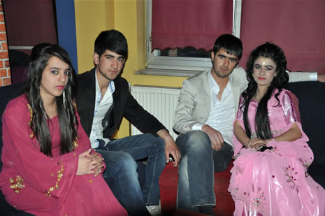 Hakkari'nin Yüksekova ilçesinde Atatürk Lisesi Öğrencileri Sınav öncesi Moral Gecesi Düzenledi. Fotoğraflar: Yaşar KAPLAN