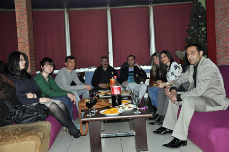 Hakkari'nin Yüksekova ilçesinde Atatürk Lisesi Öğrencileri Sınav öncesi Moral Gecesi Düzenledi. Fotoğraflar: Yaşar KAPLAN