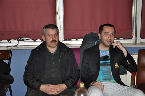 Hakkari'nin Yüksekova ilçesinde Atatürk Lisesi Öğrencileri Sınav öncesi Moral Gecesi Düzenledi. Fotoğraflar: Yaşar KAPLAN