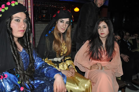 Hakkari'nin Yüksekova ilçesinde Atatürk Lisesi Öğrencileri Sınav öncesi Moral Gecesi Düzenledi. Fotoğraflar: Yaşar KAPLAN