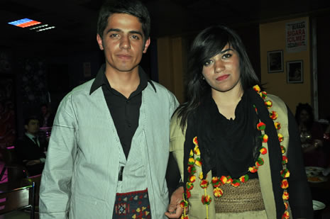 Hakkari'nin Yüksekova ilçesinde Atatürk Lisesi Öğrencileri Sınav öncesi Moral Gecesi Düzenledi. Fotoğraflar: Yaşar KAPLAN