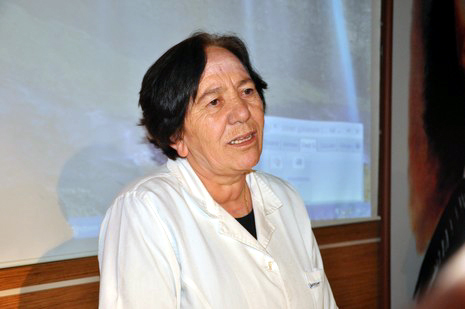 Hakkarinin Yüksekova ilçesinde 40 yıl 3 ay görev yapan Gülseren Macit veda töreni ile emekliğe ayrıldı.