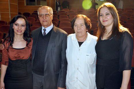 Hakkarinin Yüksekova ilçesinde 40 yıl 3 ay görev yapan Gülseren Macit veda töreni ile emekliğe ayrıldı.