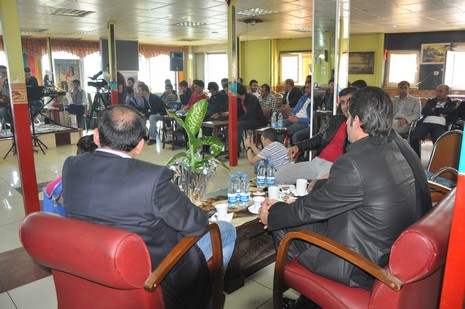 Numan Hadi Yüksekovada konser verdi