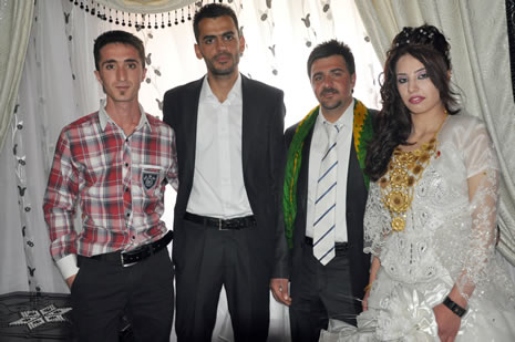 Hakkari'nin Yüksekova İlçesinde Cumhur İle Sevda Işık Çiftinin Mutlu Günü 