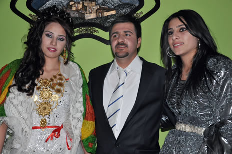 Hakkari'nin Yüksekova İlçesinde Cumhur İle Sevda Işık Çiftinin Mutlu Günü 