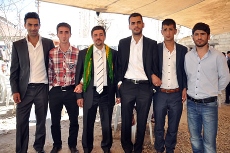 Hakkari'nin Yüksekova İlçesinde Cumhur İle Sevda Işık Çiftinin Mutlu Günü 