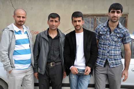 Hakkari'nin Yüksekova İlçesinde Cumhur İle Sevda Işık Çiftinin Mutlu Günü 